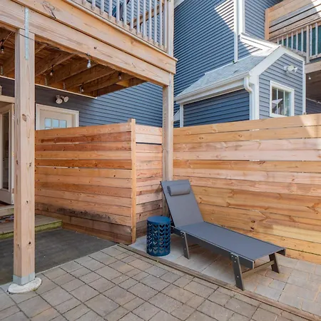 Jennifers Private Apartment With Outdoor Patio Providence Exterior foto